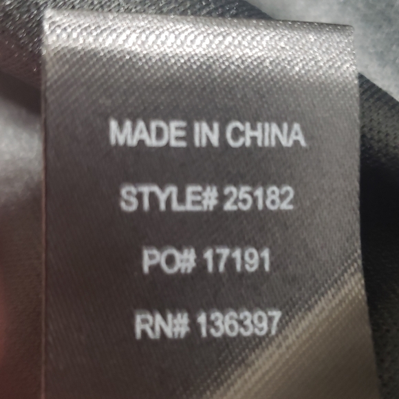 Lulu's NWT Size Small Little Black Dress - Picture 8 of 14